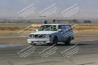 media/Oct-01-2022-24 Hours of Lemons (Sat) [[0fb1f7cfb1]]/10am (Front Straight)/